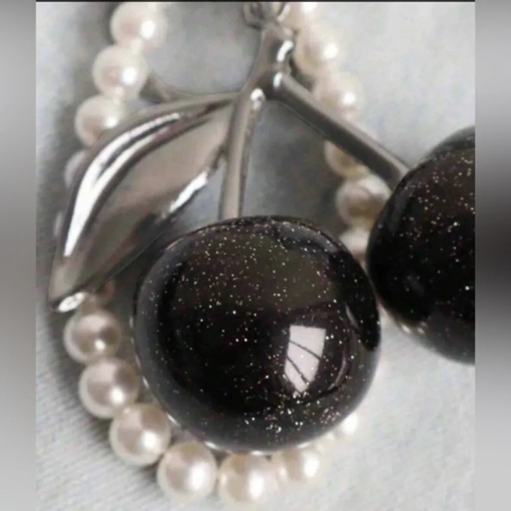 ✨NEW✨ Black glitter Cherry Keychain Charm with Pearls